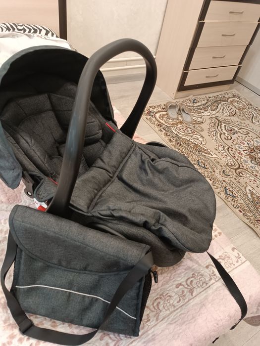 Продам коляску текнум