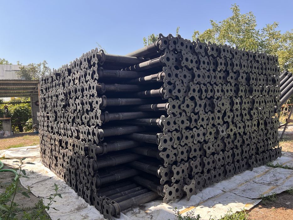 Телескопические стоики струбцины домкрат