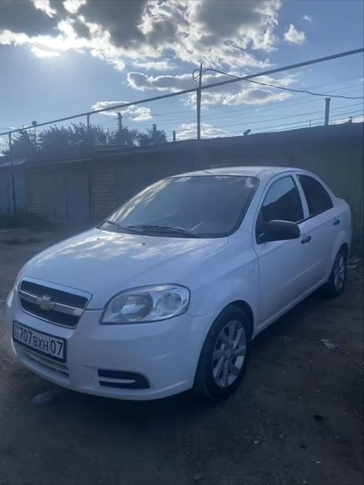 Продам шевролет авео