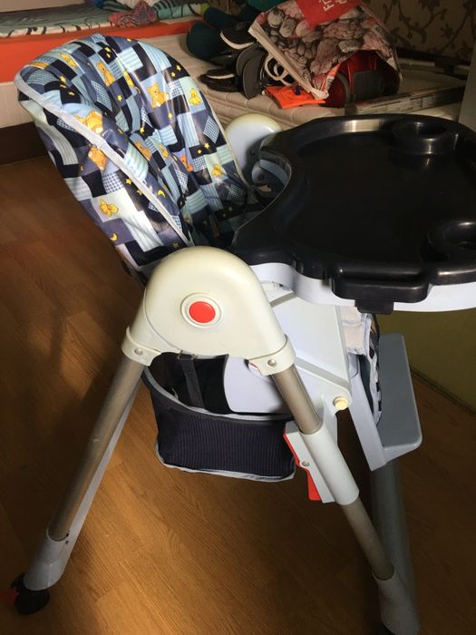 Детско столче с табличка за хранене