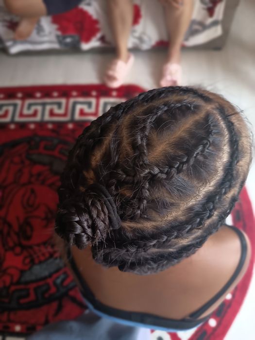 Fac codițe afro in Cincu și Făgăraș ,vin și la domiciliu,preturi noi !