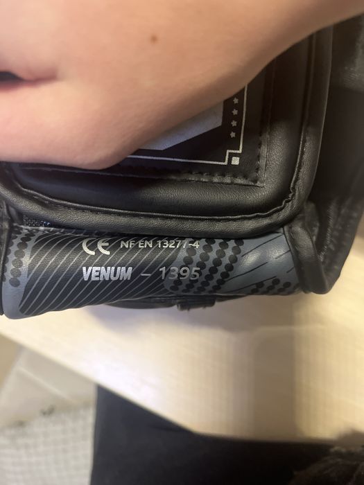 Продаю новый шлем не использовал