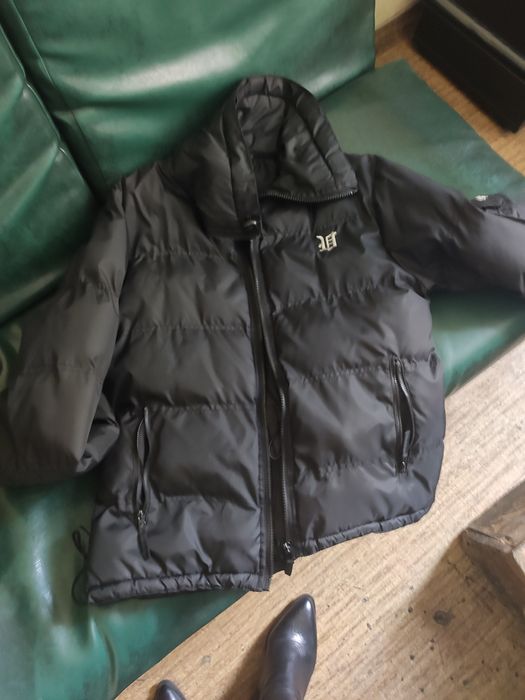 Зимно топло яке размер  S в много добро състояние.
