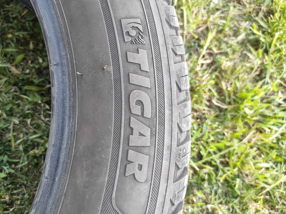 Гуми в много добро състояние