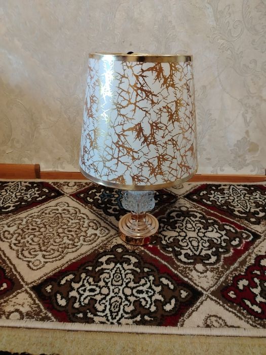 Tungi lampa, stol lampasi