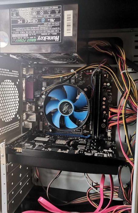 Офисный компьютер