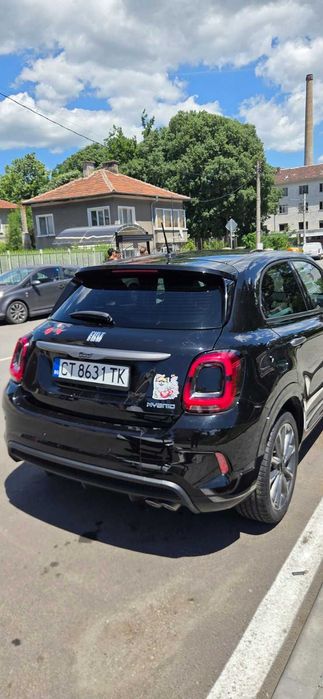 Продавам Фиат 500 X Хибрид