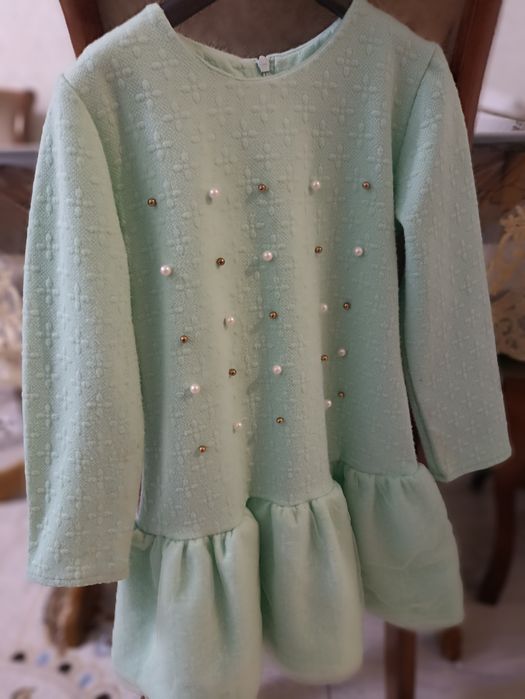 Продам детское платье