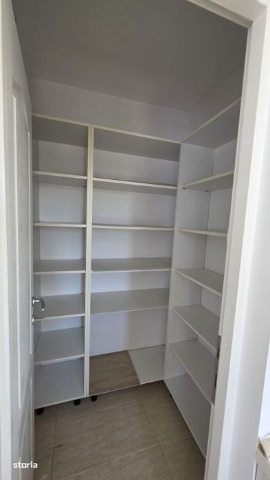 Apartament 3 camere, 75 mp, 2 bai, AC, utilat complet, zona Orasul Vec
