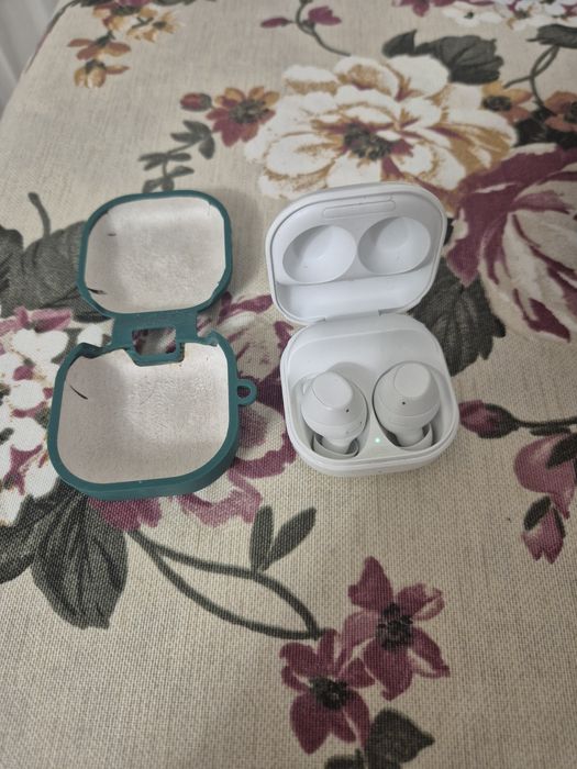 Наушники Galaxy Buds FE #2