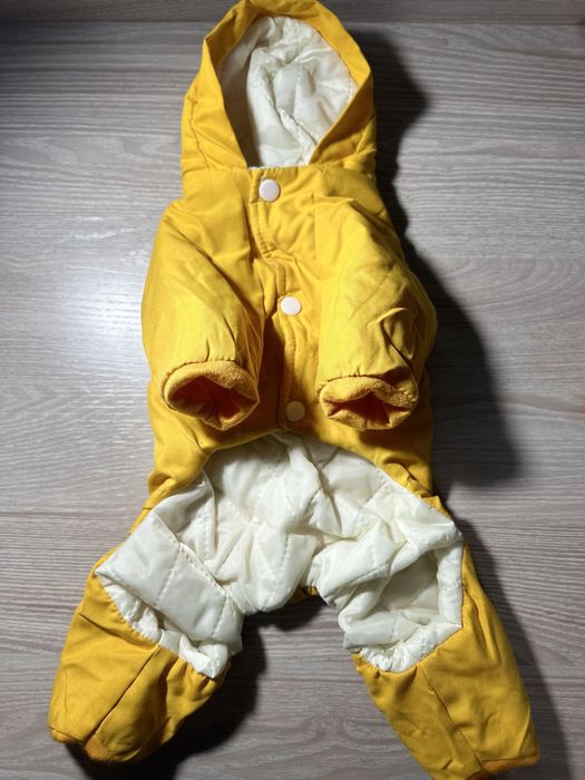 Продается НОВЫЙ комбинезон для собак