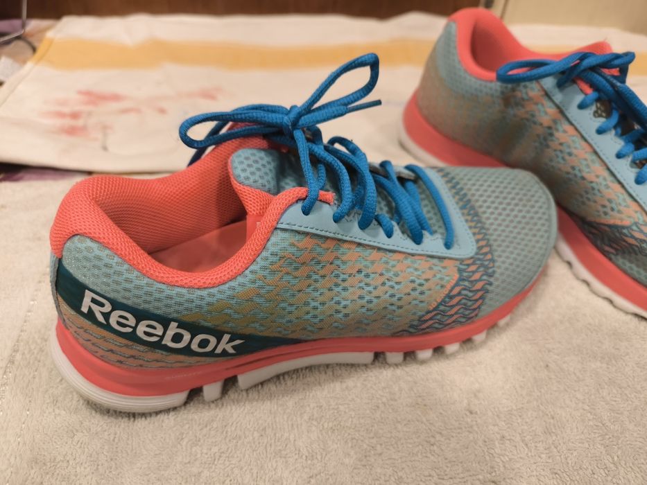 Adidas Terrex și Reebok 38