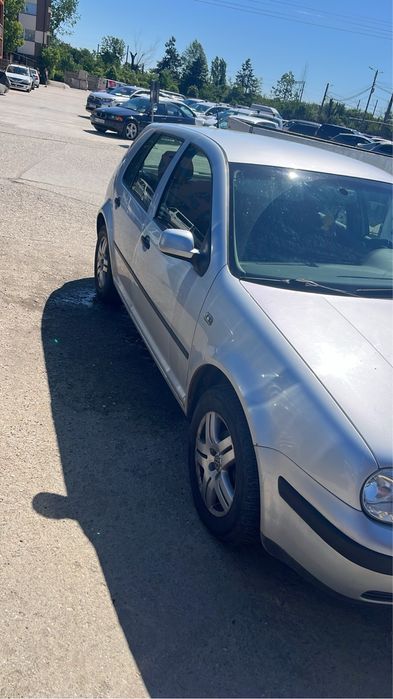 De Vanzare Golf Motor 1.4 Benzina
