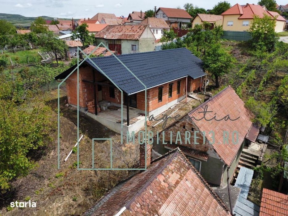 Casa la rosu, un singur nivel cu 2048 mp teren in Daia Romana jud Alba