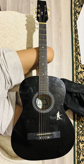 Гитара продаю за 20тыс