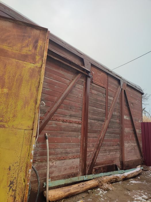 вагон сотилади 30 млн