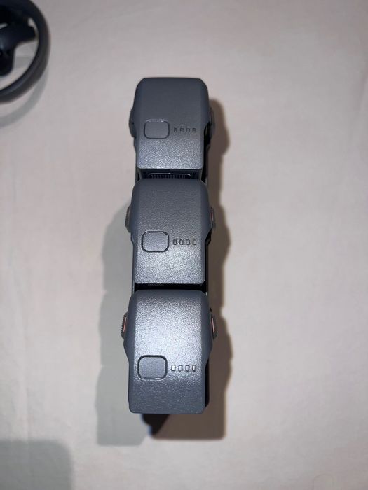DJI Avata 2 Fly More Combo 3 Batteries
