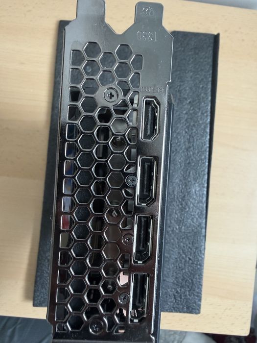 RTX 3060 Ti 8GB si i5 13500 – Gaming 1080p Ultra / 1440p High – Stare foarte bună