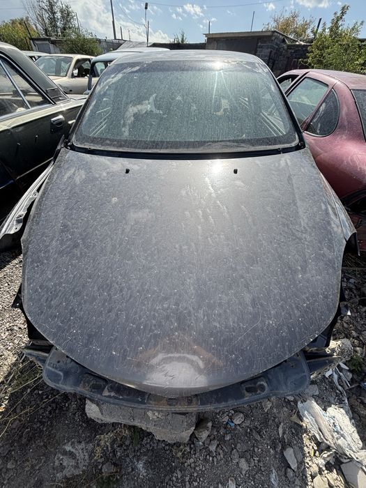 Капот от автомобиля чери