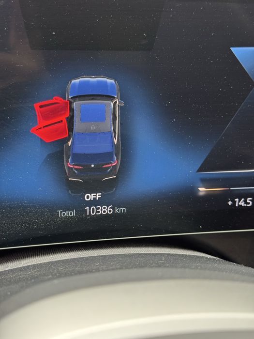 Bmw i5 35L/10.000km probeg