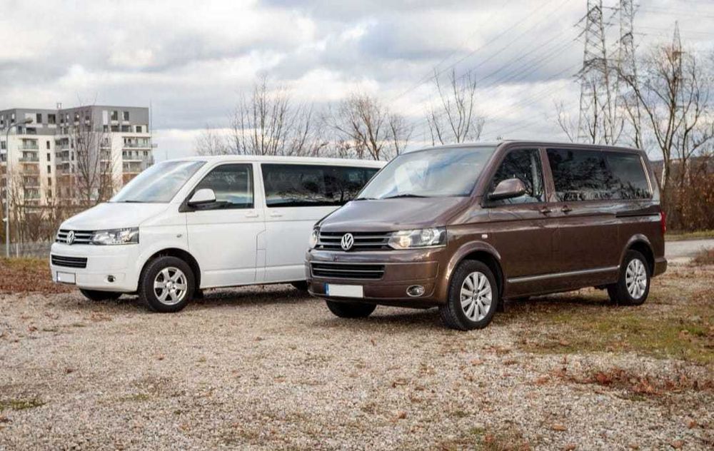Microbuz 9 locuri de închiriat Cluj – VW Caravelle Maxi, fără șofer