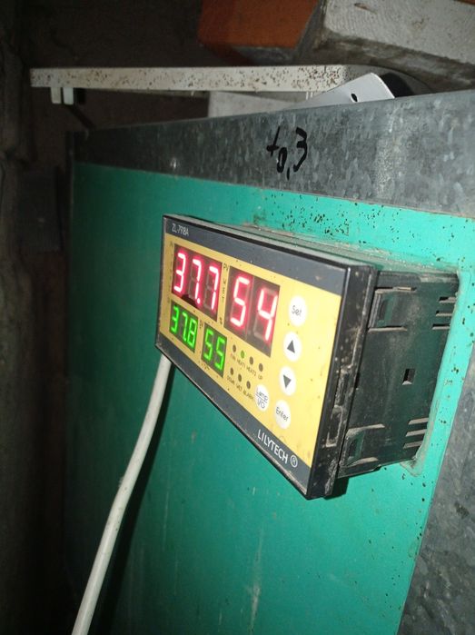 100 000.и 200 000 тенге