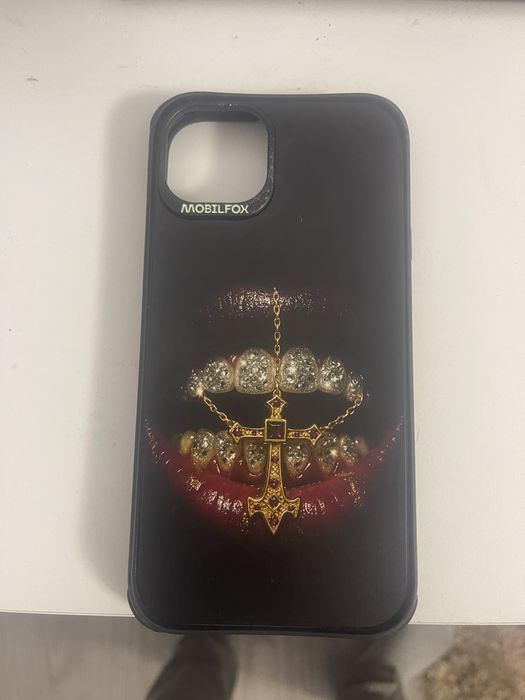 Husă mobilfox cu buze 12 pro max