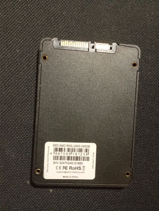 SSD накопитель от Radeon