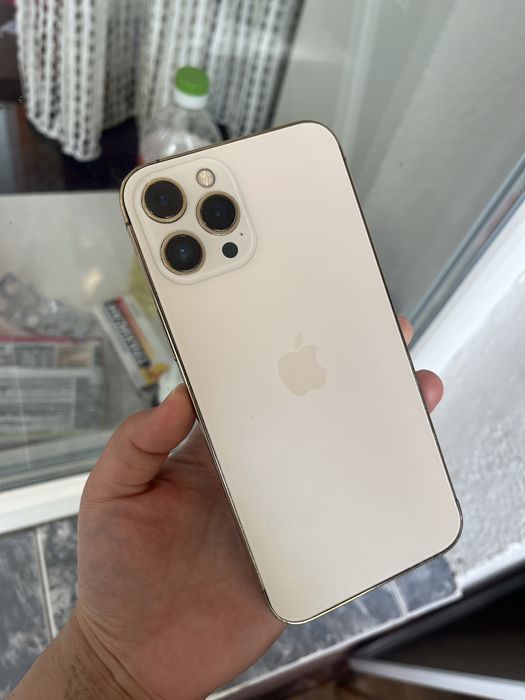 Iphone 12 pro max 84%