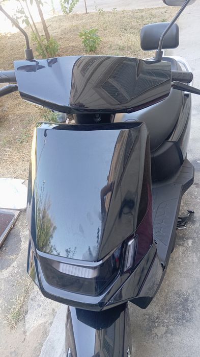 Скутер YADEA 1200