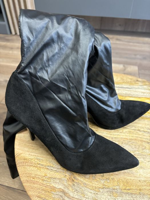 Нови дамски ботуши-тип чорап