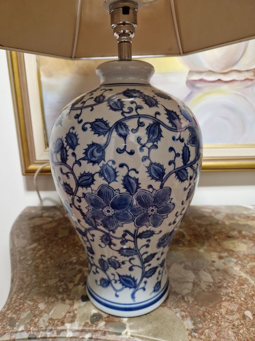 Чифт страхотни английски антикварни порцеланови лампи