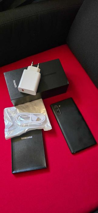 Samsung Galaxy Note 10 256GB Aura Black ПЪЛЕН КОМПЛЕКТ