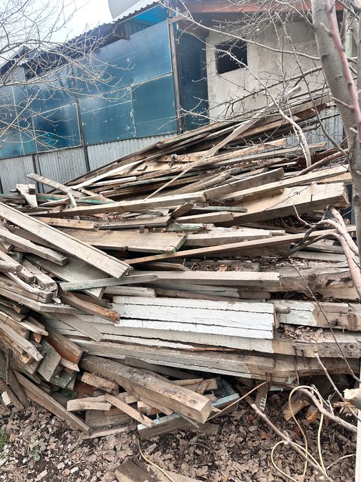Дрова, лес с дома