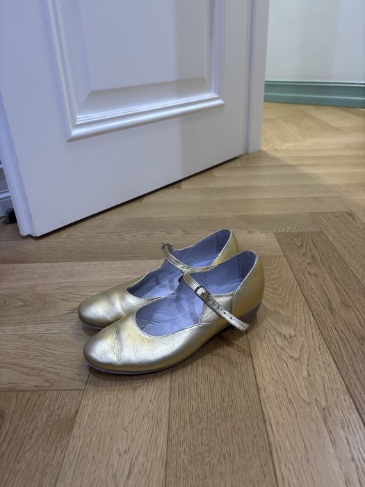 Танцевальные туфли Variant