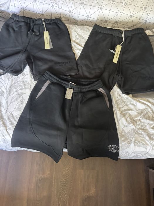 Къси панталони Essentials