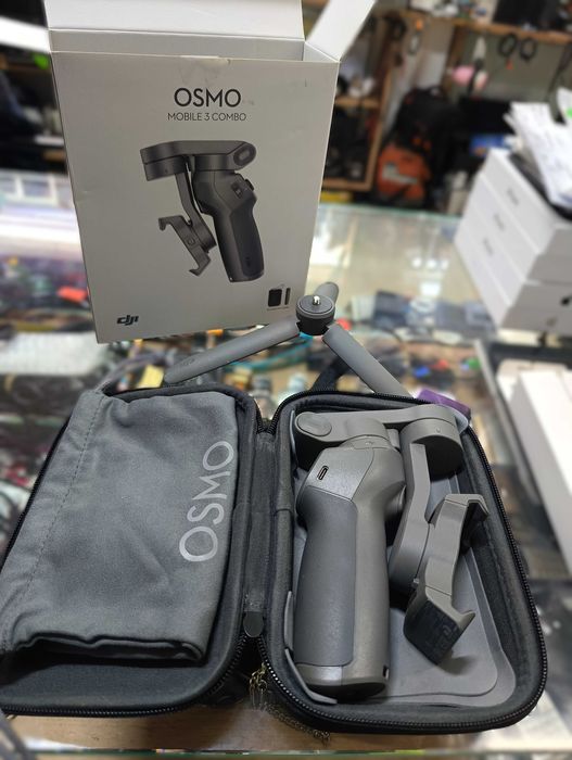 DJI Osmo Mobile 3 combo - Сгъваем Гимбал за Смартфони