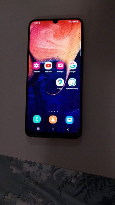 Samusng a50 128GB СЧУПЕН ДИСПЛЕЙ!