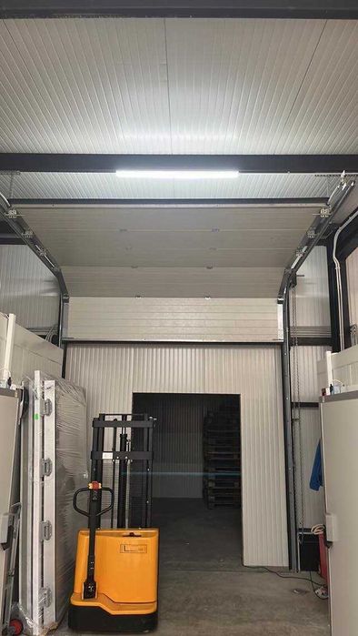 Ролетна индустриална врата