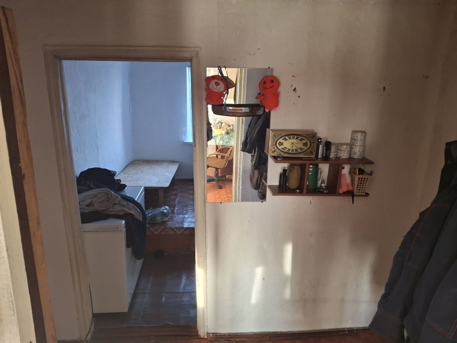 Уй сатылады газ свет су бари бар