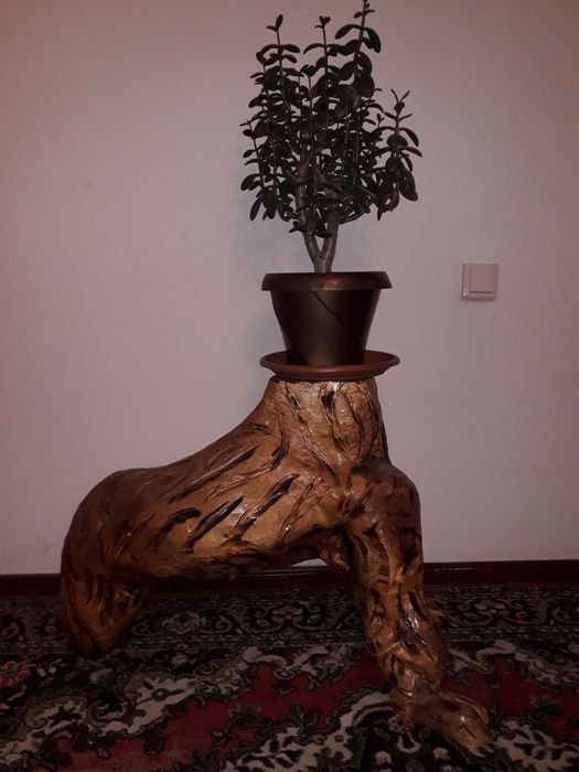 Подставка для цветов.