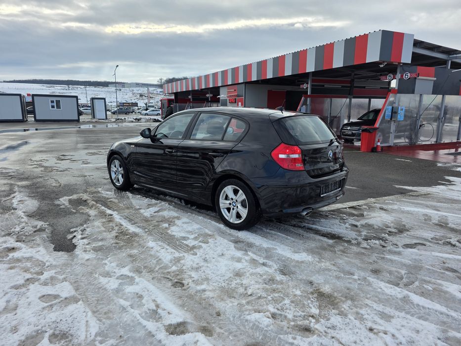 Bmw 118d an de fabricație  2011 euro5