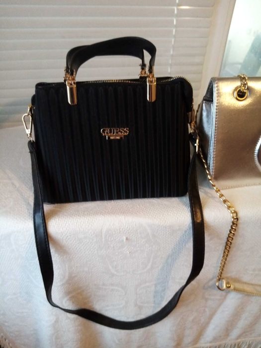 Продавам дамски чанти