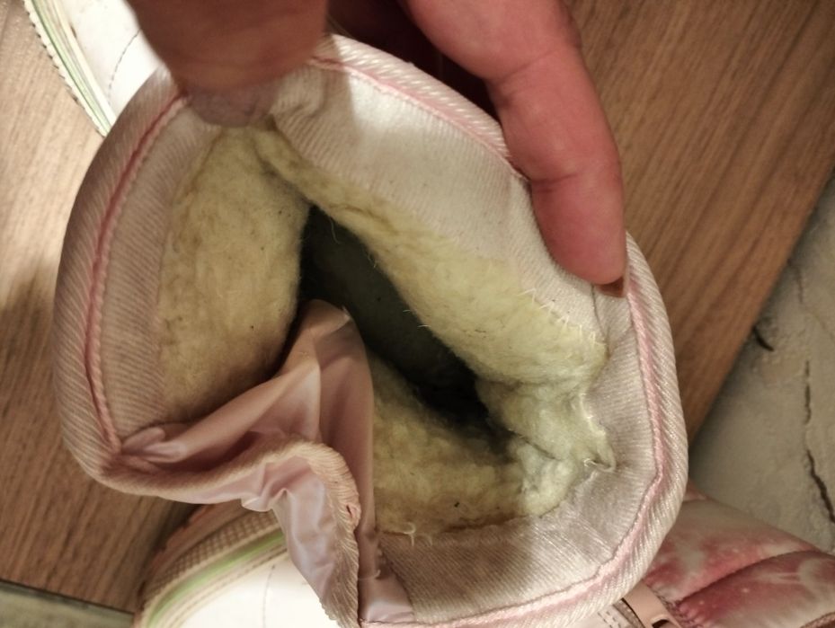 Продам зимние сапоги