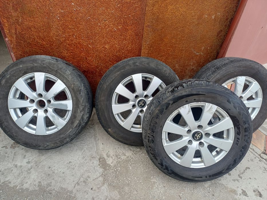 Продам шины, 2комплекта