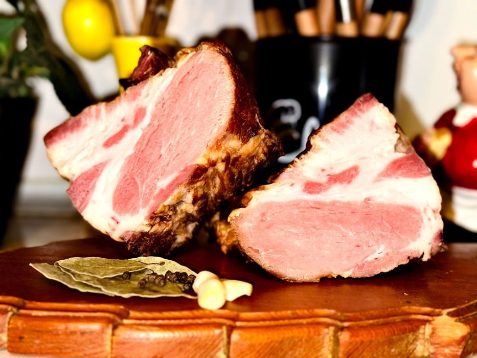 Продам сало  соленное копченое  все домашние