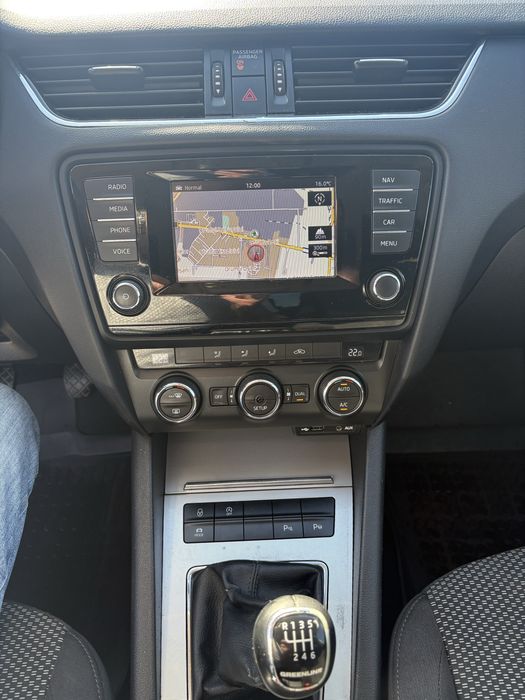 SKODA Octavia 2014 — imagine 5