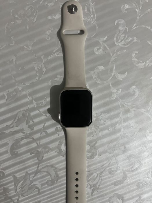 Apple watch  SE2