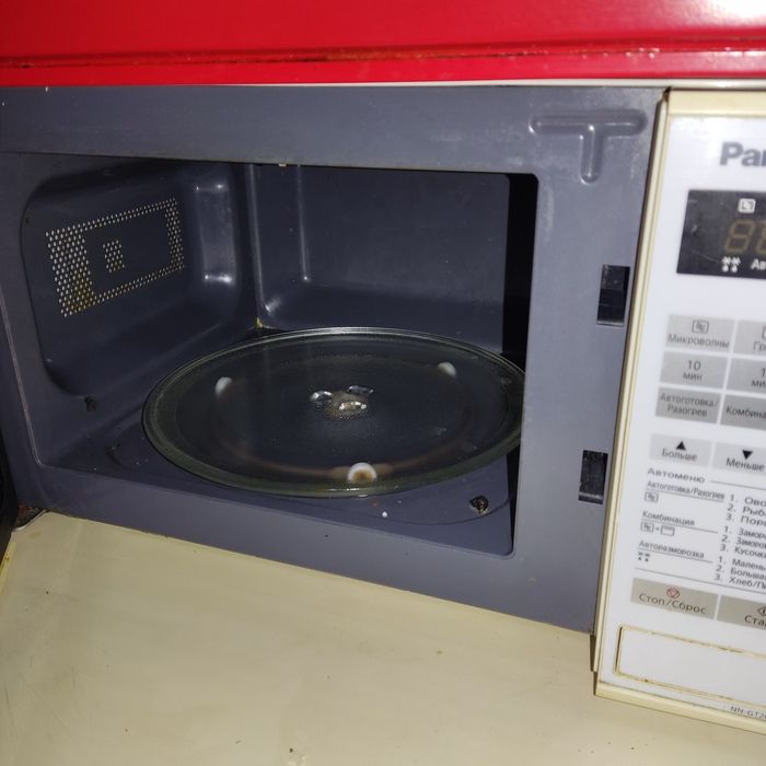 Микроволновка рабочий