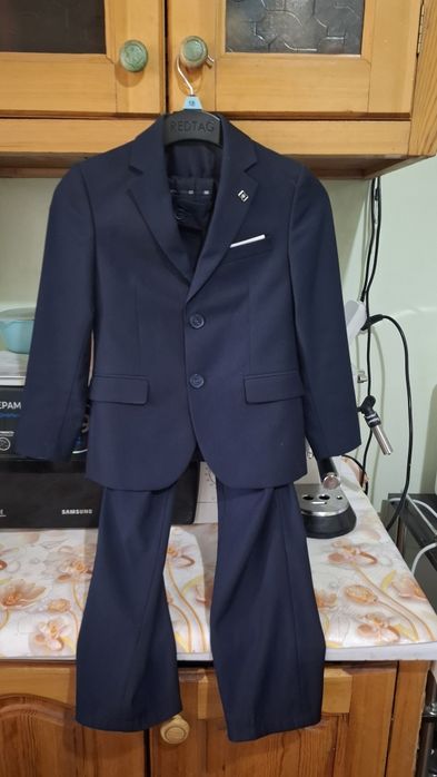 Костюм тройка для мальчика